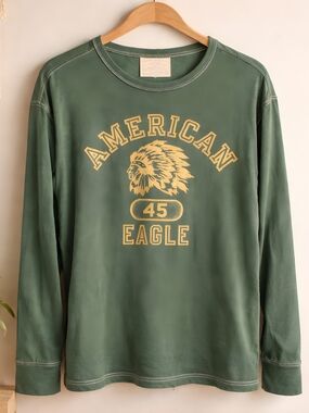 American Eagle Mens XL Olive Green Long Sleeve Shirt with Yellow Graphics